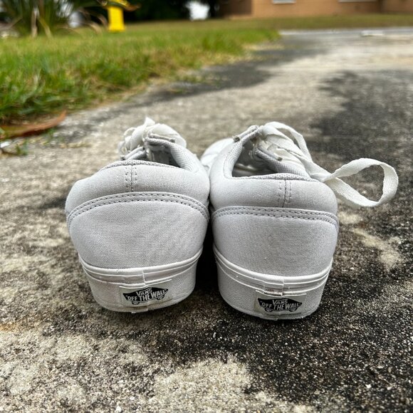 Vans Old Skool Shoe - Picture 3 of 6